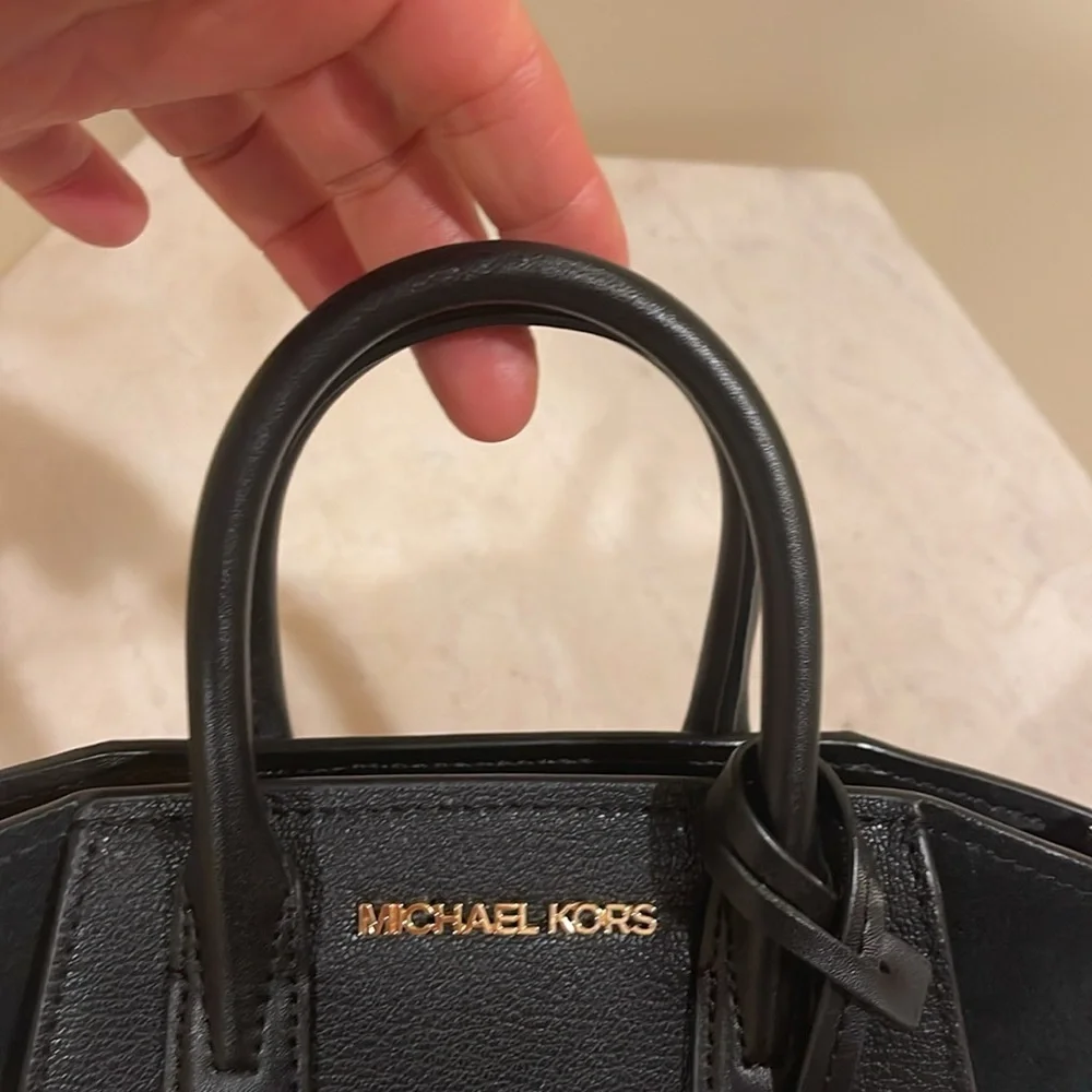 Michael Kors Avril Small leather Top-Zip Satchel Black